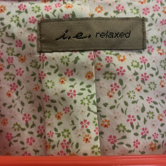 Jacket - Picture 5 of 7